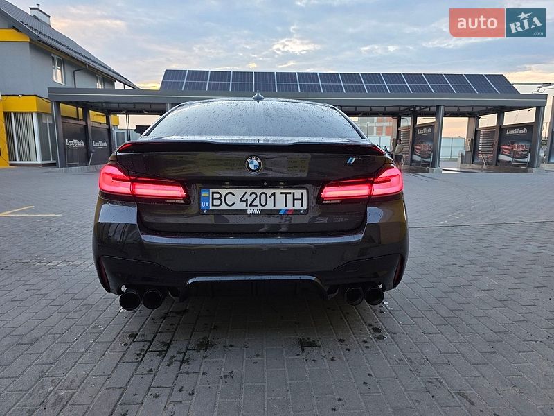 Фото BMW 5 Series з оголошення AUTO.RIA