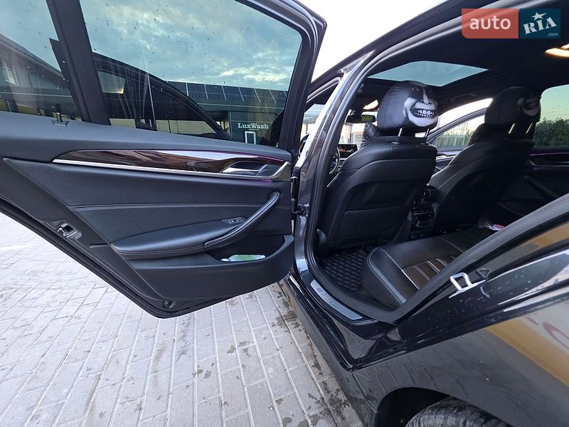 Фото BMW 5 Series з оголошення AUTO.RIA