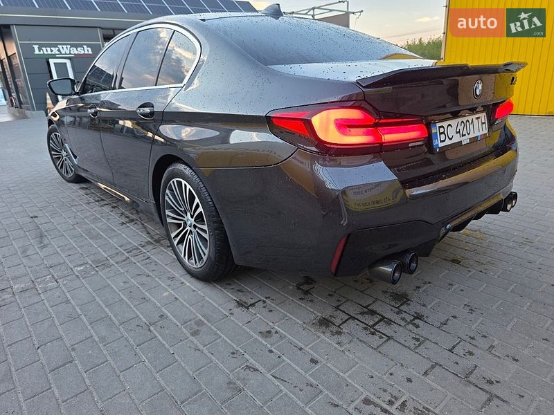 Фото BMW 5 Series з оголошення AUTO.RIA