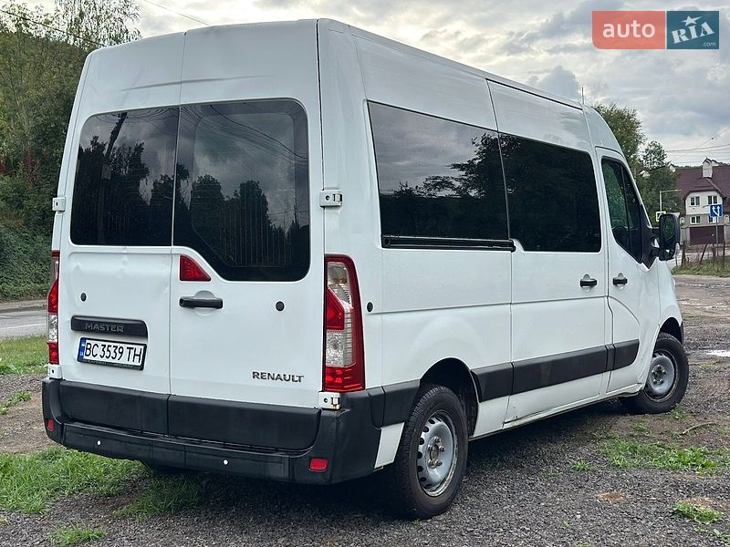 Фото Renault Master з оголошення AUTO.RIA
