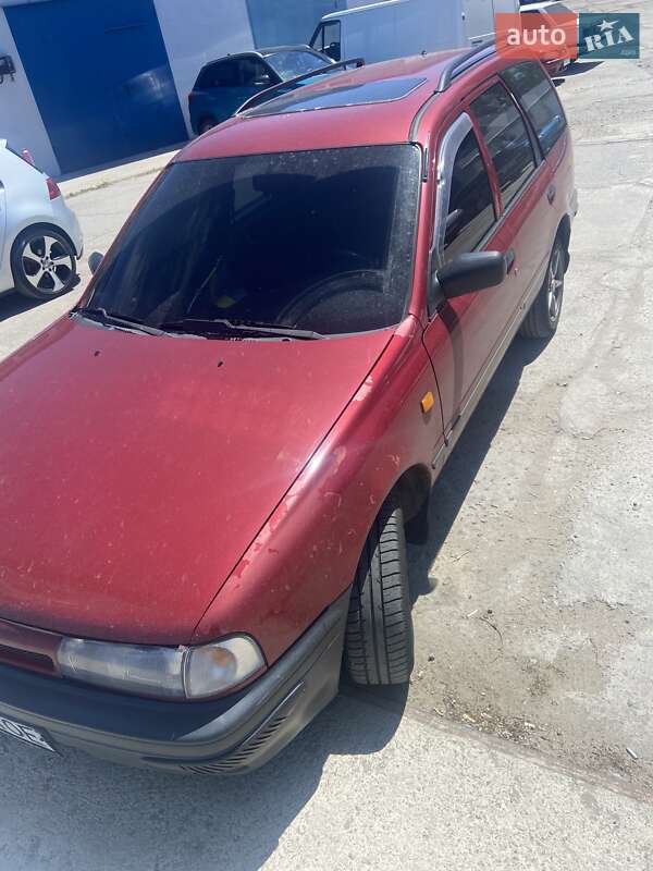 Фото Nissan Sunny з оголошення AUTO.RIA