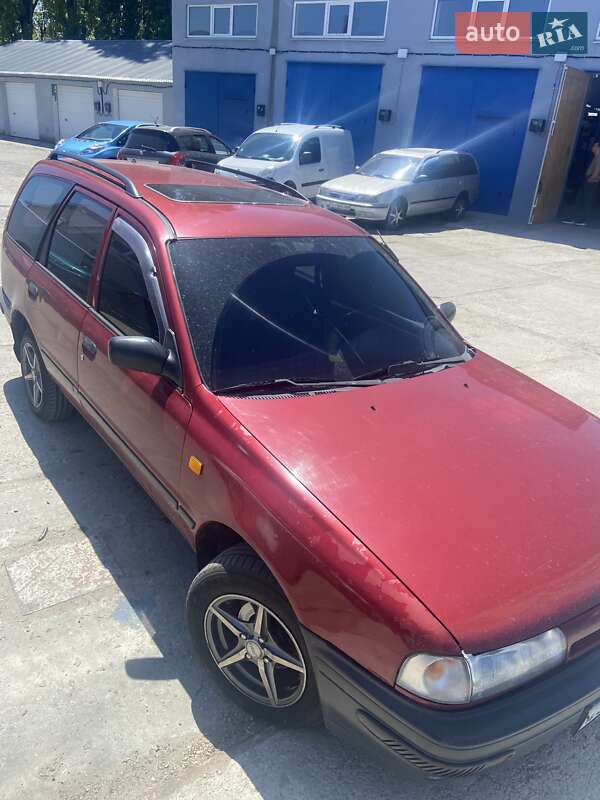 Фото Nissan Sunny з оголошення AUTO.RIA