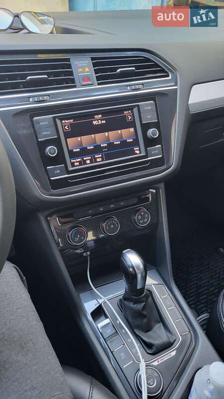 Фото Volkswagen Tiguan з оголошення AUTO.RIA