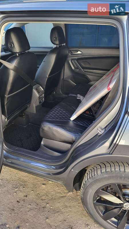 Фото Volkswagen Tiguan з оголошення AUTO.RIA