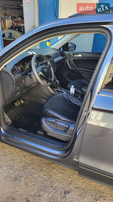 Фото Volkswagen Tiguan з оголошення AUTO.RIA