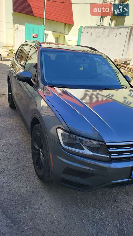 Фото Volkswagen Tiguan з оголошення AUTO.RIA