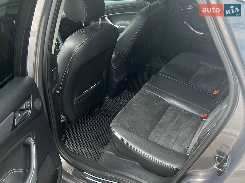Фото Ford Mondeo з оголошення AUTO.RIA