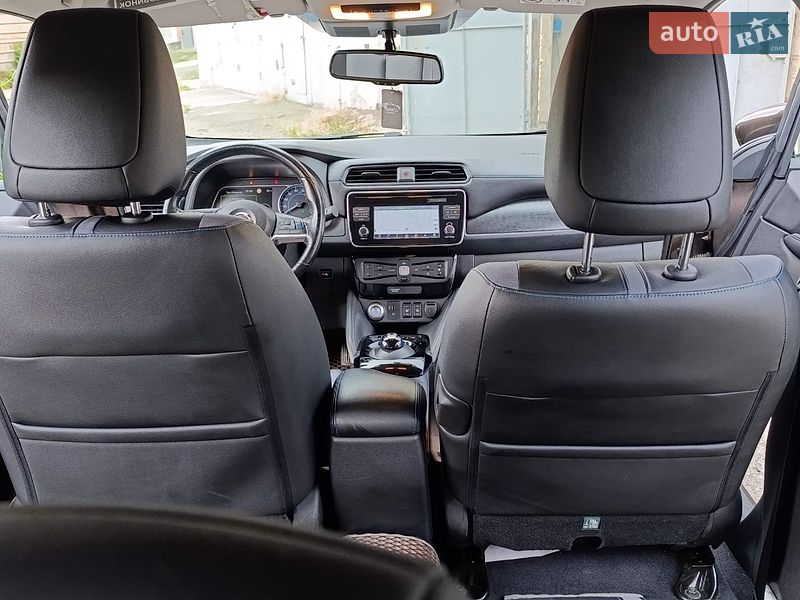 Фото Nissan Leaf з оголошення AUTO.RIA