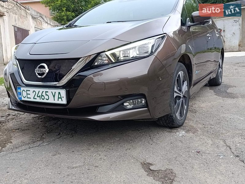 Фото Nissan Leaf з оголошення AUTO.RIA