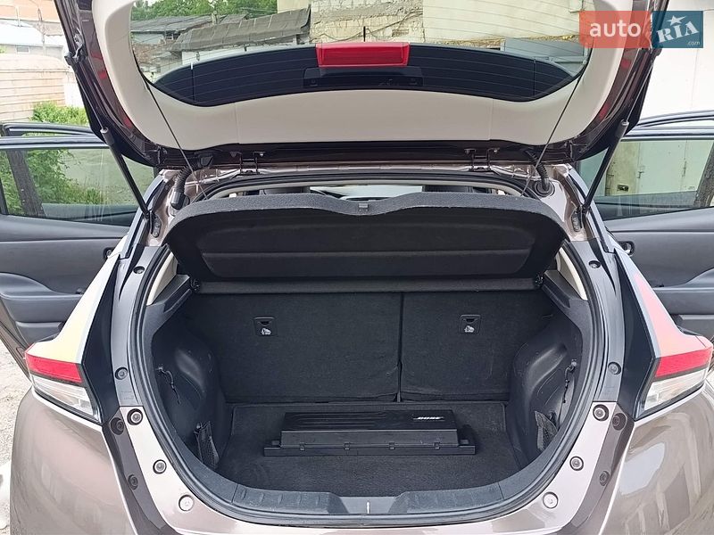 Фото Nissan Leaf з оголошення AUTO.RIA