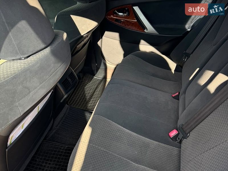 Фото Toyota Camry з оголошення AUTO.RIA