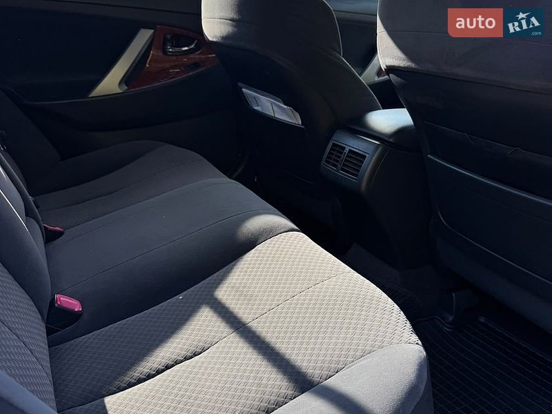 Фото Toyota Camry з оголошення AUTO.RIA