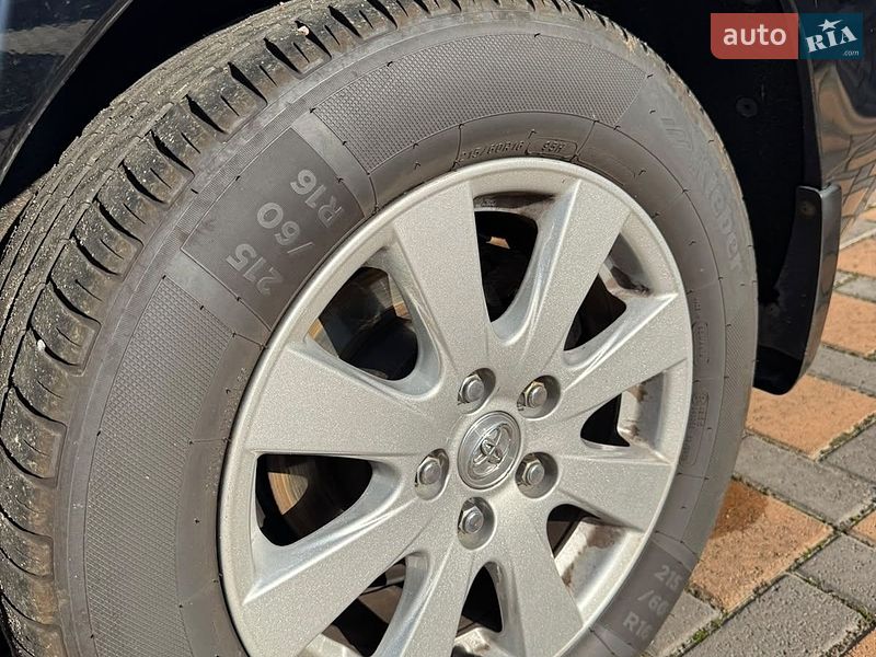 Фото Toyota Camry з оголошення AUTO.RIA