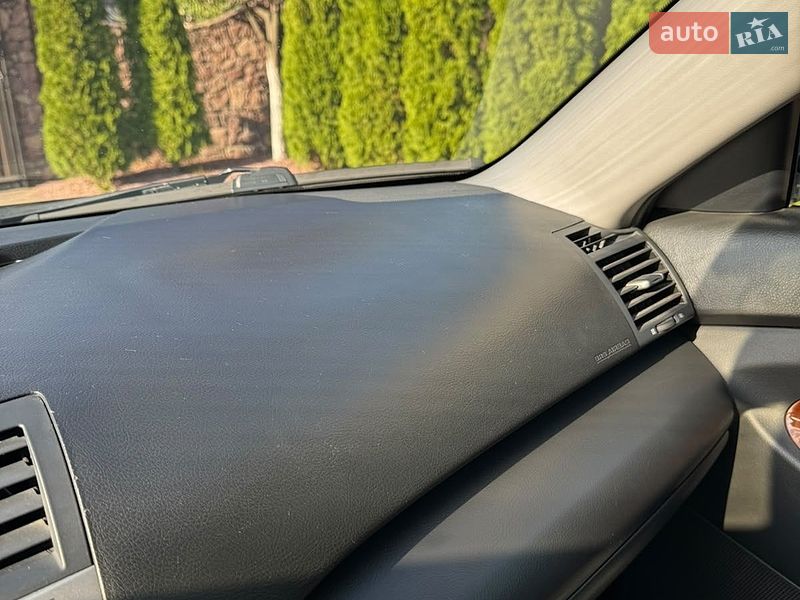 Фото Toyota Camry з оголошення AUTO.RIA