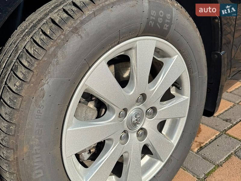Фото Toyota Camry з оголошення AUTO.RIA