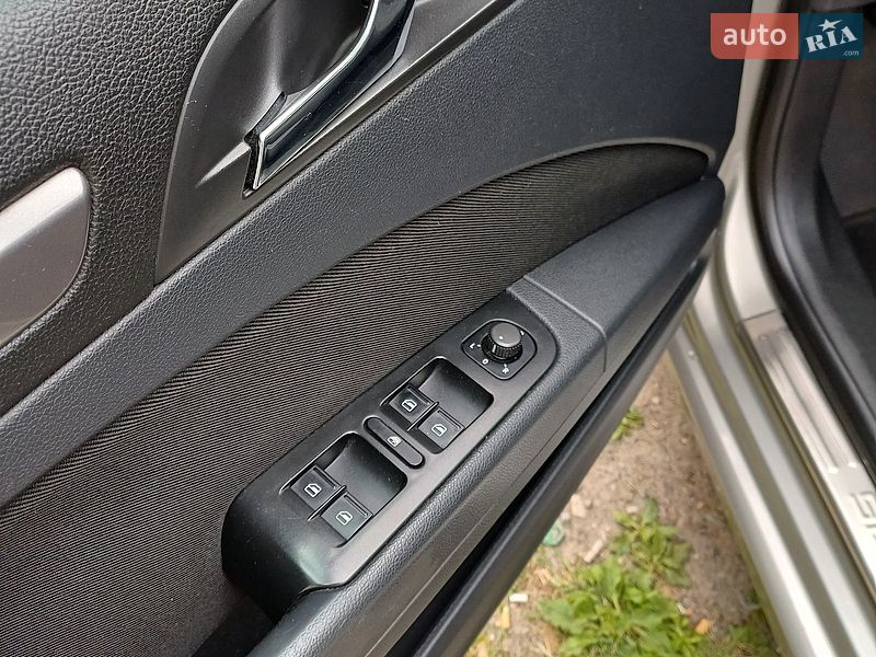 Фото Skoda Superb з оголошення AUTO.RIA