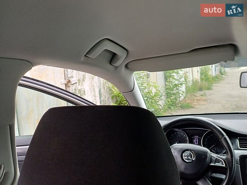 Фото Skoda Superb з оголошення AUTO.RIA