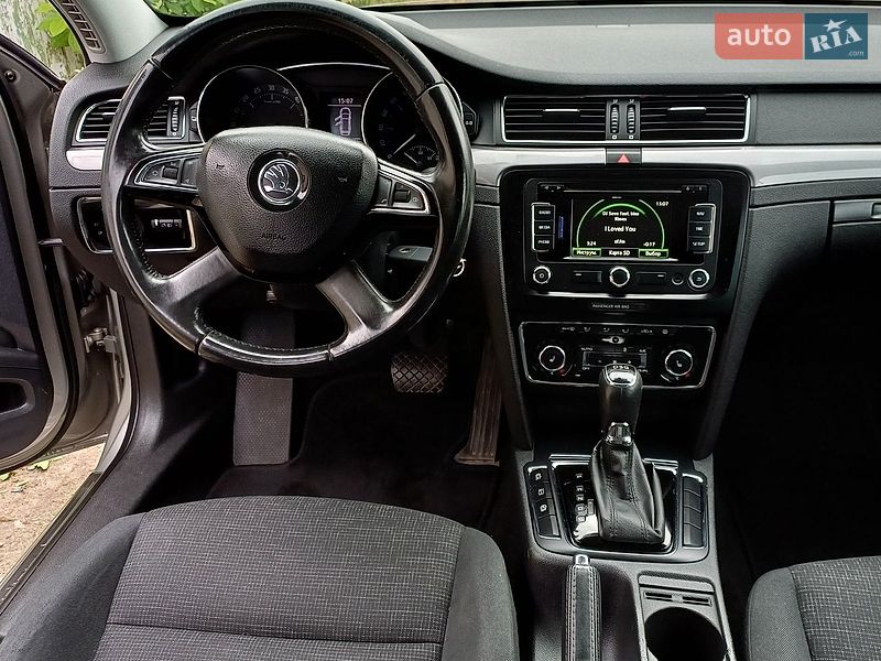 Фото Skoda Superb з оголошення AUTO.RIA