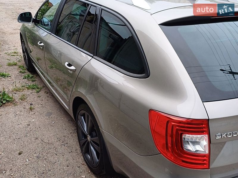 Фото Skoda Superb з оголошення AUTO.RIA