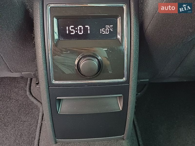 Фото Skoda Superb з оголошення AUTO.RIA