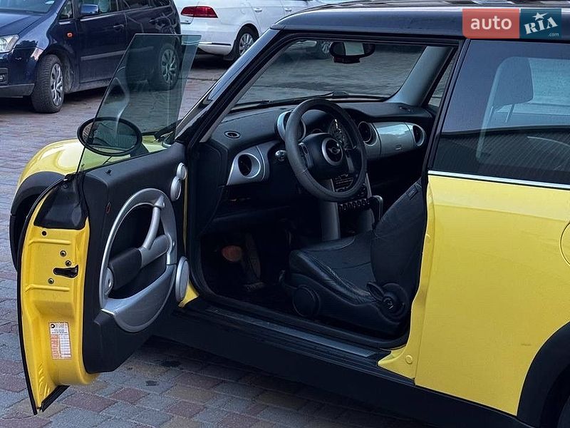 Фото MINI Cooper з оголошення AUTO.RIA