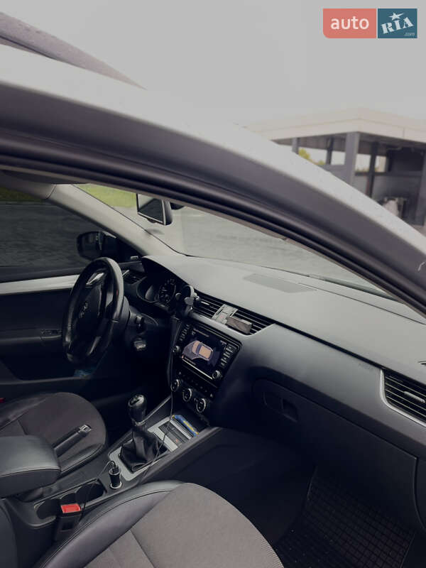 Фото Skoda Octavia з оголошення AUTO.RIA