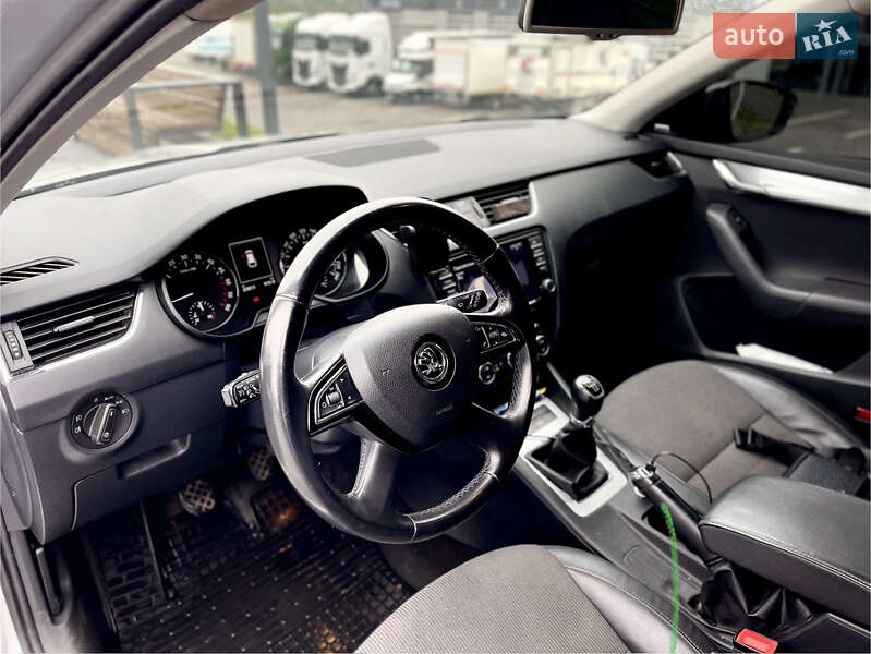 Фото Skoda Octavia з оголошення AUTO.RIA