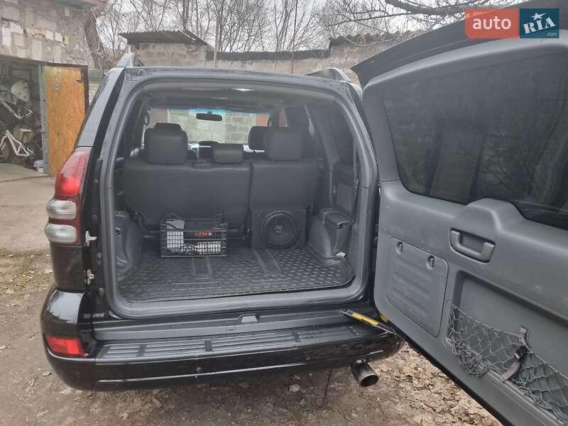 Фото Toyota Land Cruiser Prado з оголошення AUTO.RIA