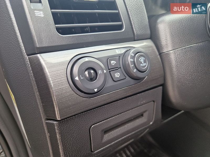 Фото Chevrolet Captiva з оголошення AUTO.RIA