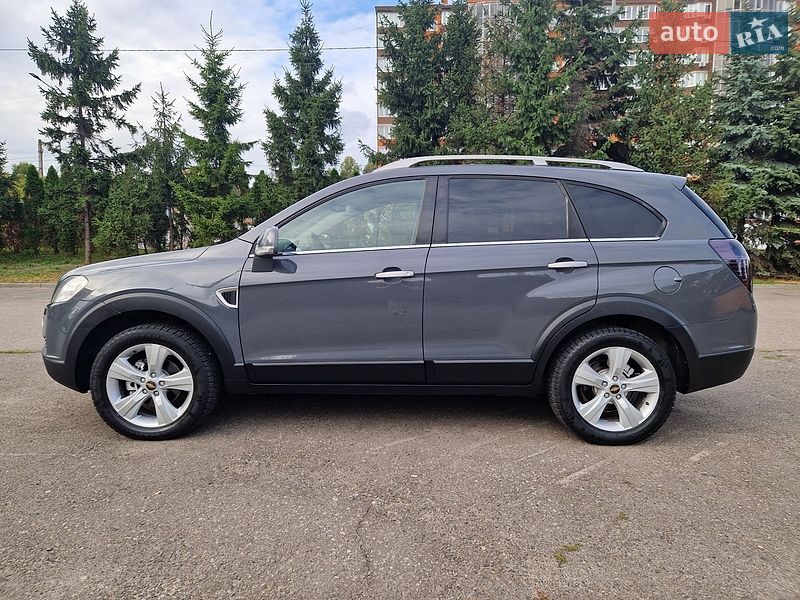 Фото Chevrolet Captiva з оголошення AUTO.RIA