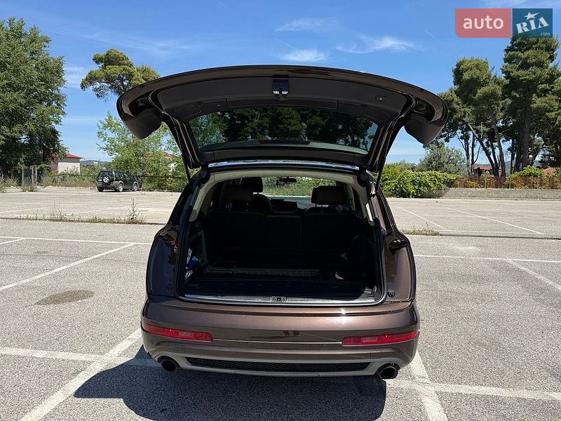 Фото Audi Q7 з оголошення AUTO.RIA