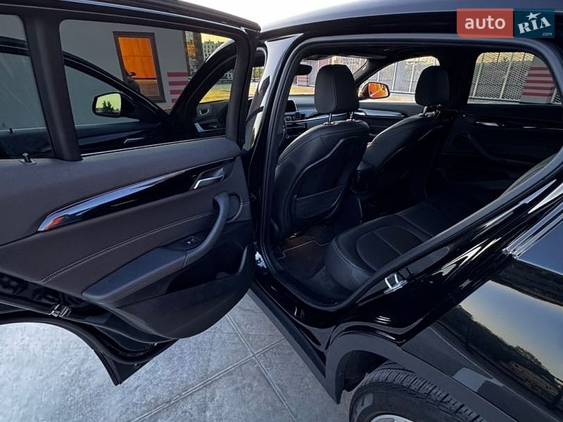 Фото BMW X2 з оголошення AUTO.RIA