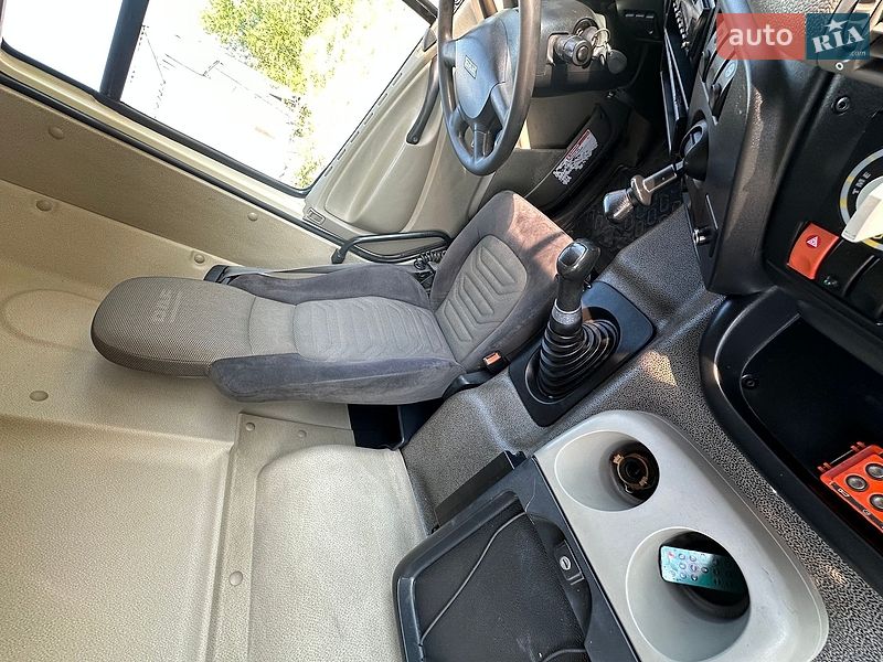 Фото DAF CF 85 з оголошення AUTO.RIA