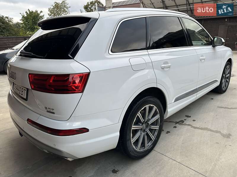 Фото Audi Q7 з оголошення AUTO.RIA