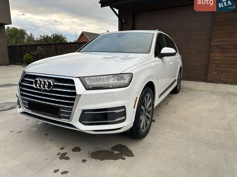 Фото Audi Q7 з оголошення AUTO.RIA