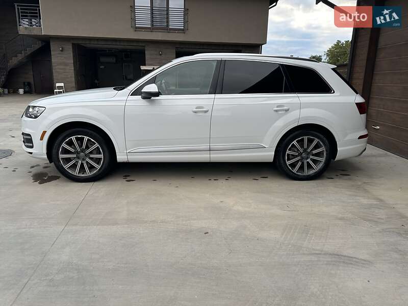 Фото Audi Q7 з оголошення AUTO.RIA