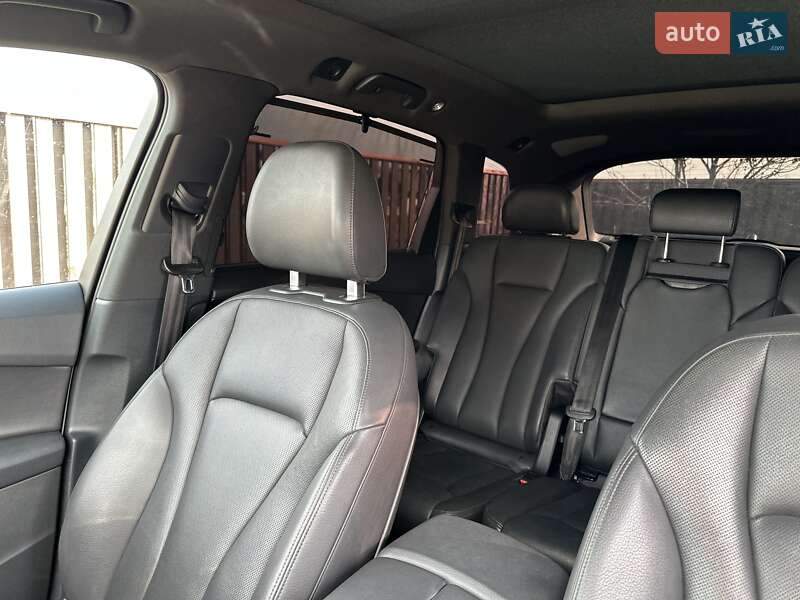 Фото Audi Q7 з оголошення AUTO.RIA