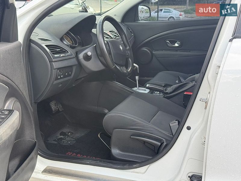Фото Renault Megane з оголошення AUTO.RIA
