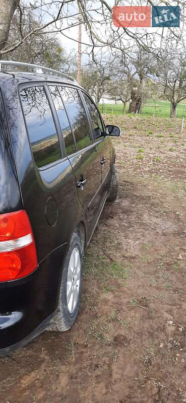 Фото Volkswagen Touran з оголошення AUTO.RIA