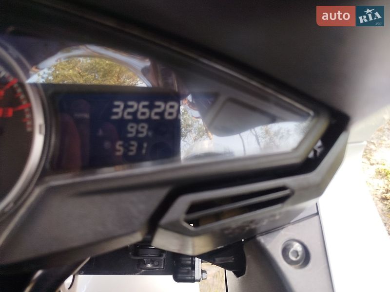 Фото Honda VFR 800 VTEC з оголошення AUTO.RIA