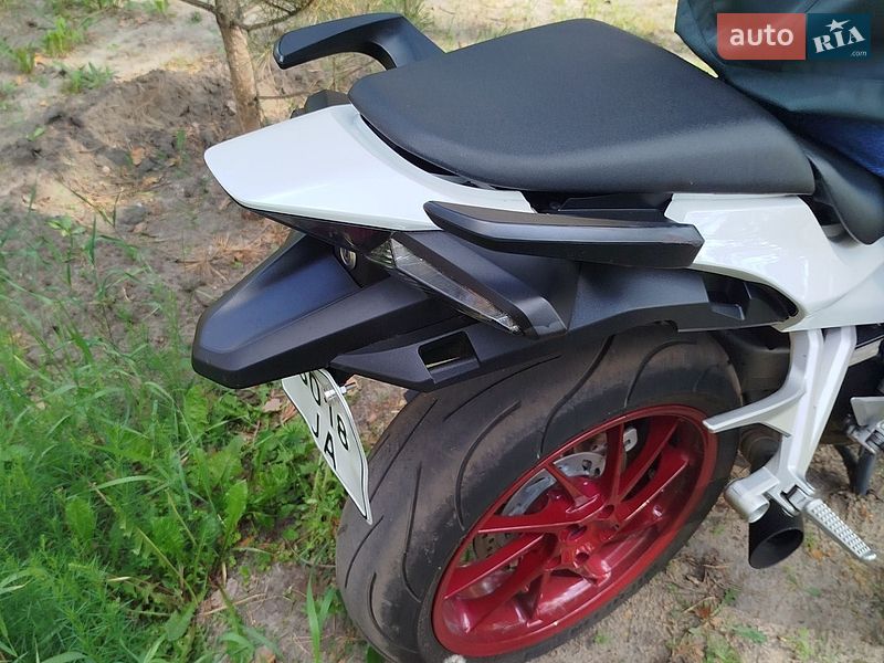 Фото Honda VFR 800 VTEC з оголошення AUTO.RIA