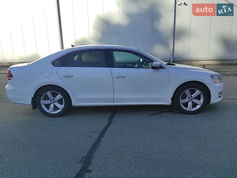 Фото Volkswagen Passat з оголошення AUTO.RIA