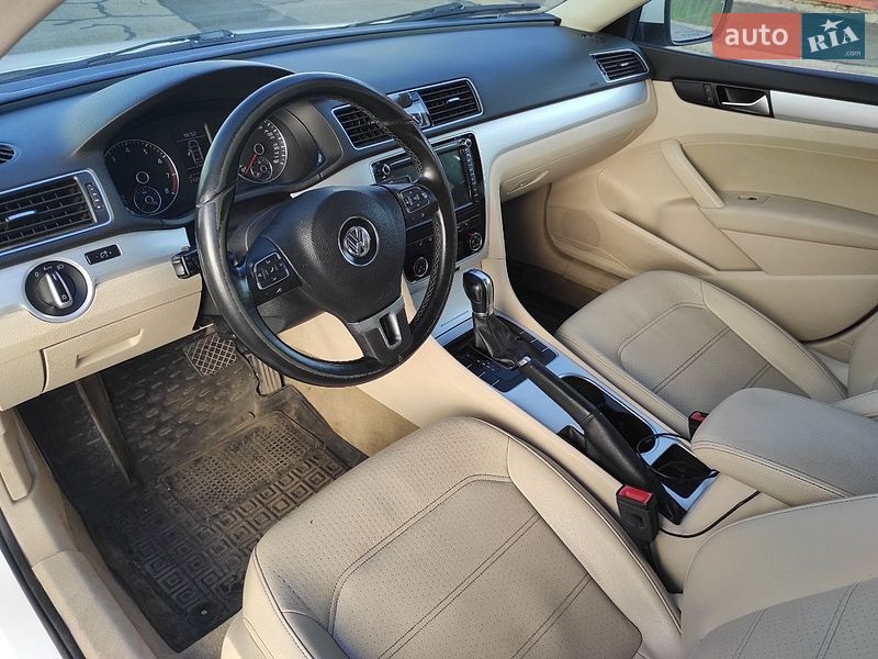 Фото Volkswagen Passat з оголошення AUTO.RIA