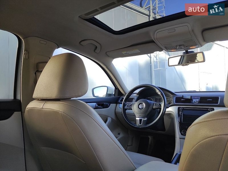Фото Volkswagen Passat з оголошення AUTO.RIA