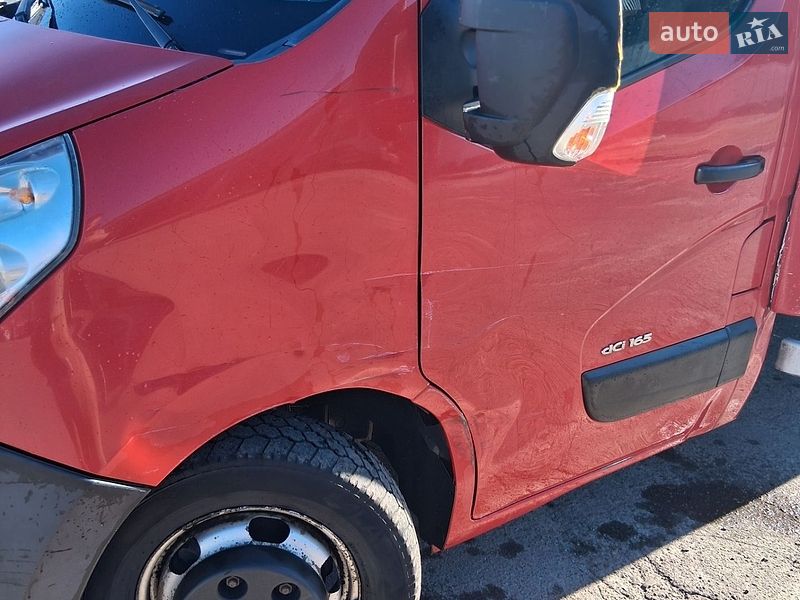 Фото Renault Master з оголошення AUTO.RIA