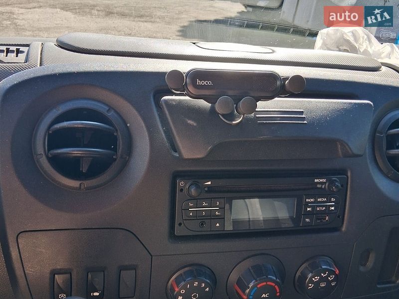 Фото Renault Master з оголошення AUTO.RIA