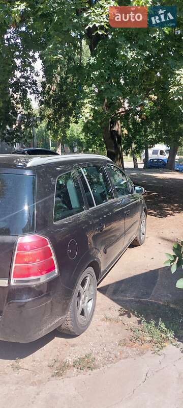 Фото Opel Zafira з оголошення AUTO.RIA