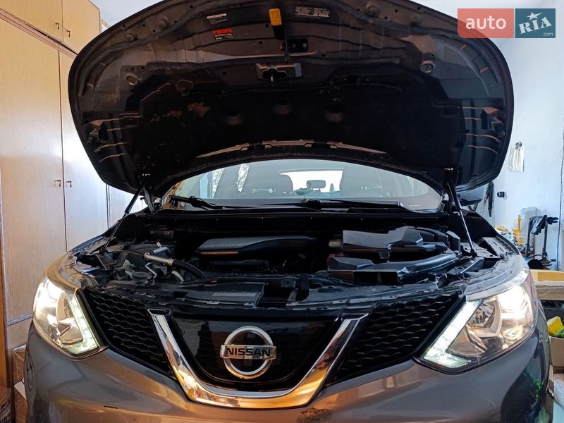 Фото Nissan Rogue Sport з оголошення AUTO.RIA