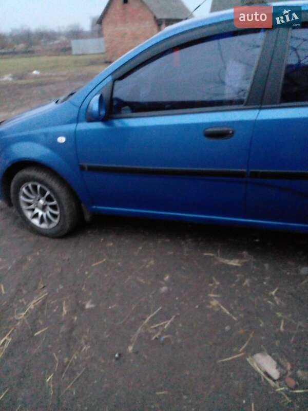 Фото Chevrolet Aveo з оголошення AUTO.RIA