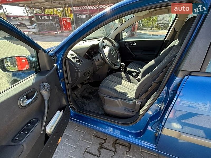 Фото Renault Megane з оголошення AUTO.RIA